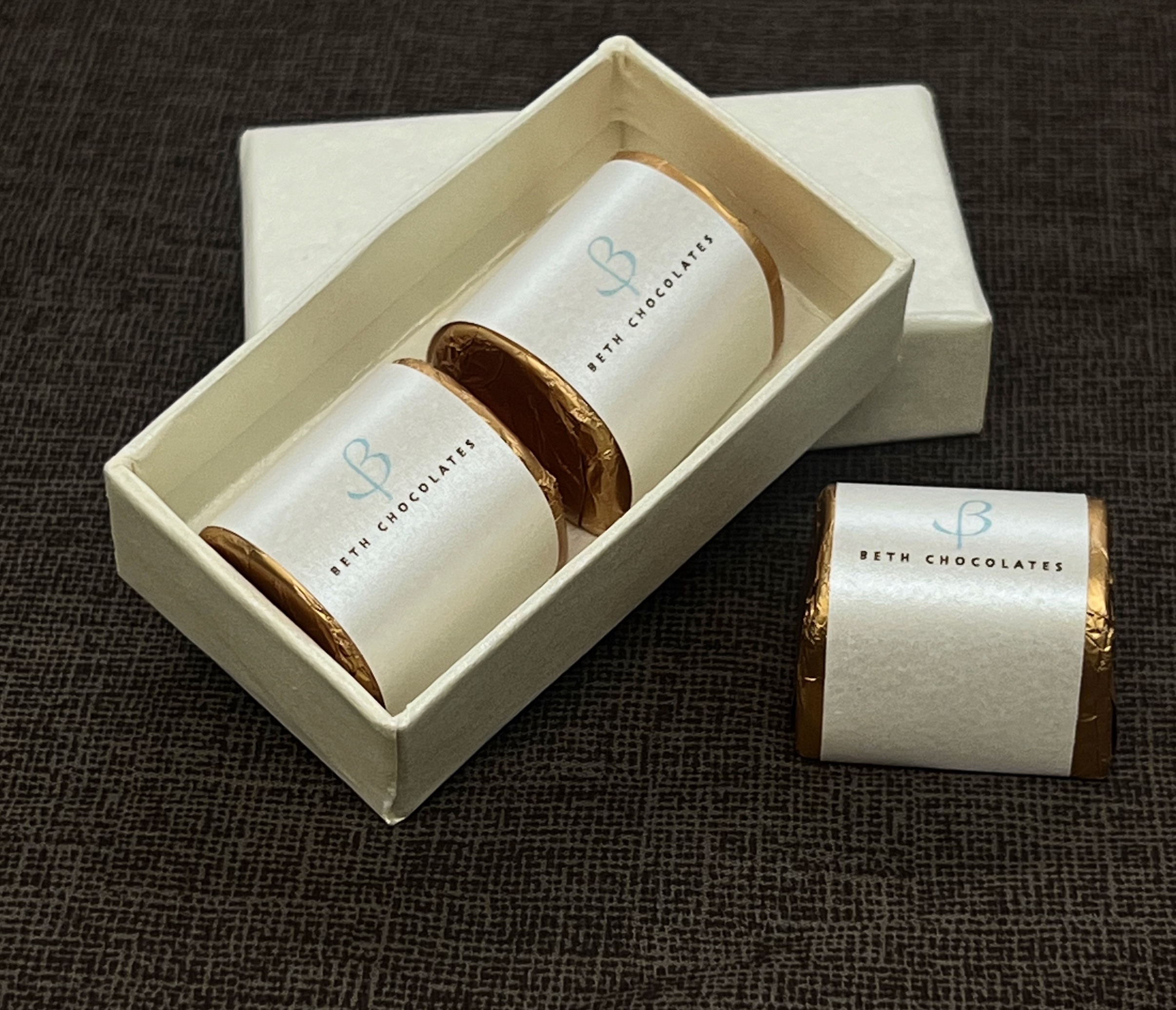 CAIXA CARTONADA 2 BOMBONS