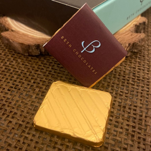 TABLETE QUADRADO LISTRADO 