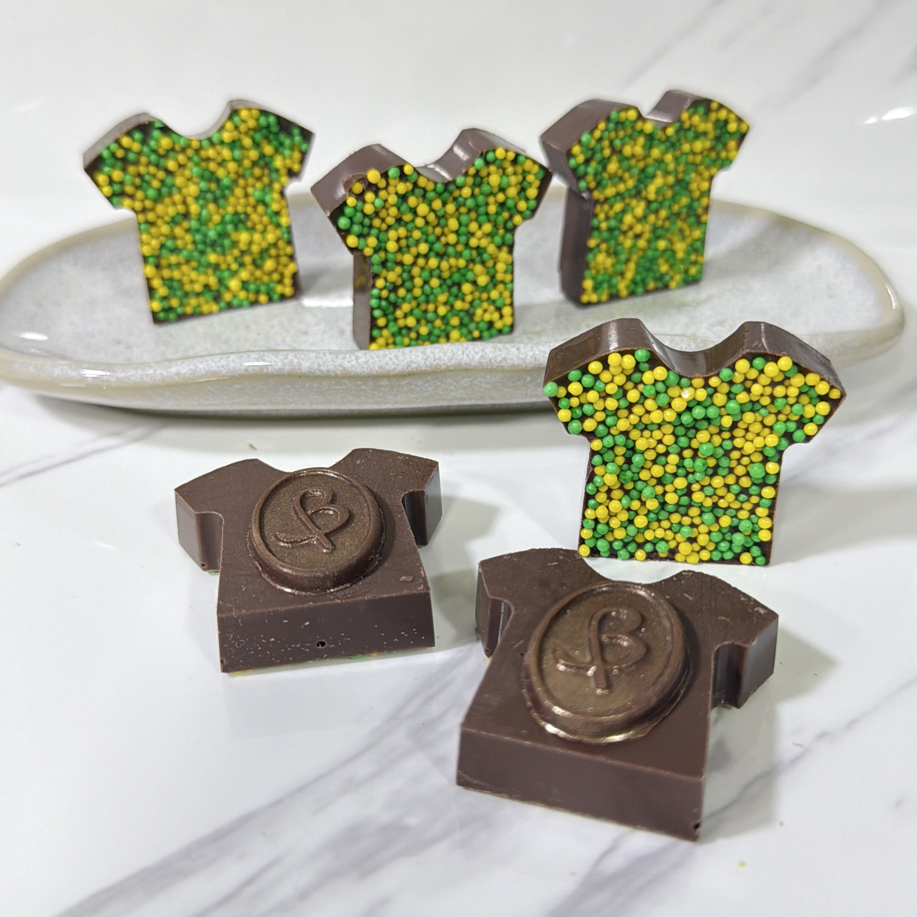 BLUSINHAS DE CHOCOLATE